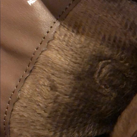 Faux fur lined boots - Picture 7 of 7